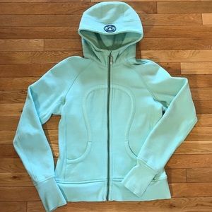 🌺 Lululemon Scuba Hoodie